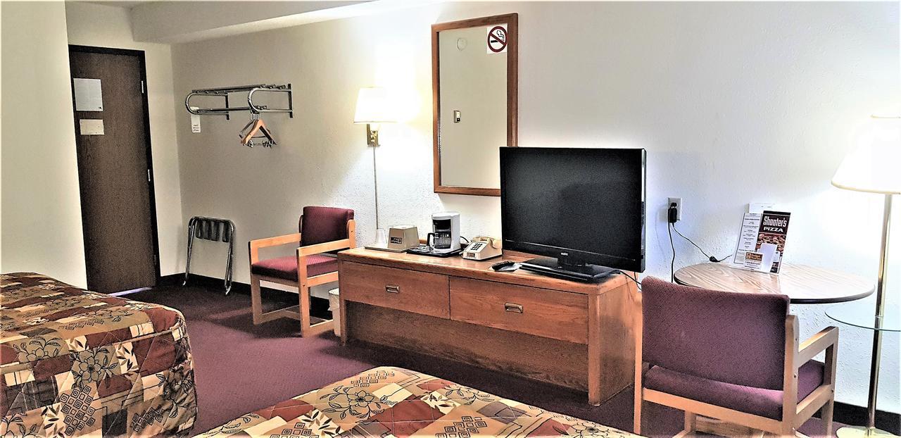 Amerivu Inn & Suites-Avon מראה חיצוני תמונה